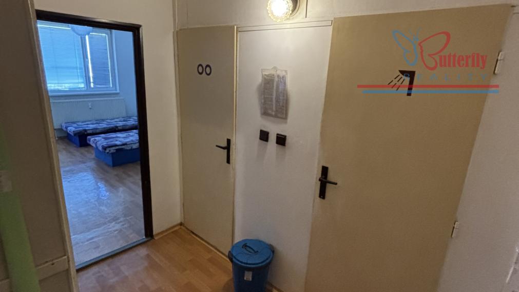 PRENÁJOM Garzónka s balkónom 5 min. pešo od VW – Jána Jonáša