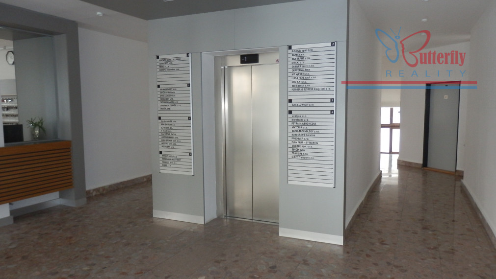 P R E N Á J O M  kancelárie od 11 m2, Podunajská ul.