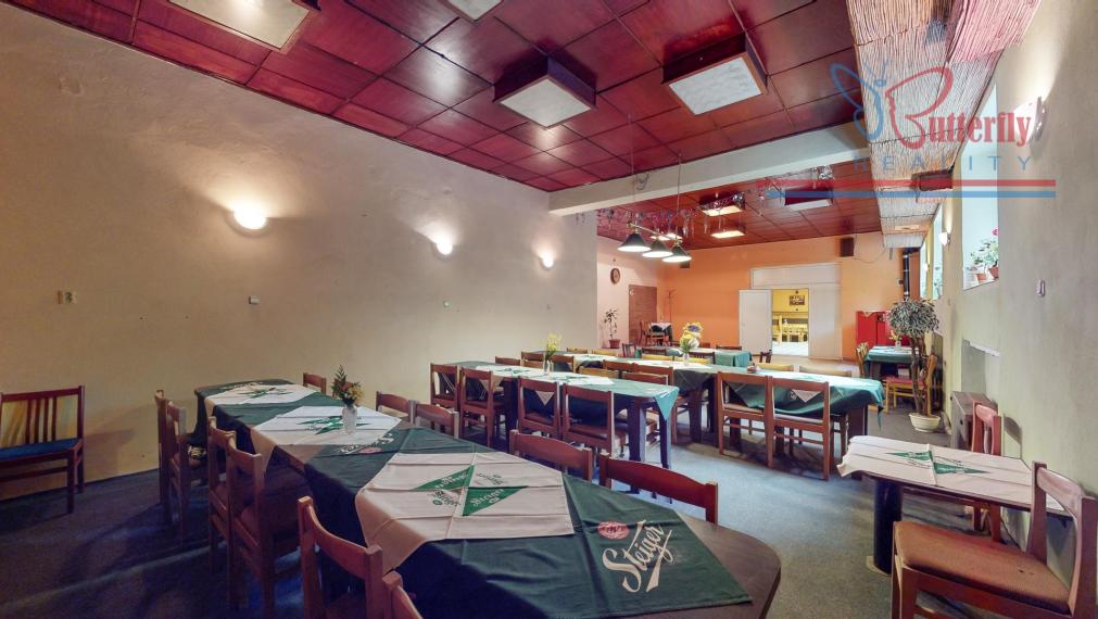 P R E D A J polyfunkčný objekt s reštauráciou v Handlovej