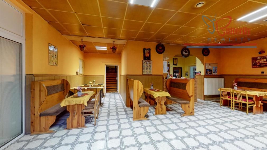 P R E D A J polyfunkčný objekt s reštauráciou v Handlovej