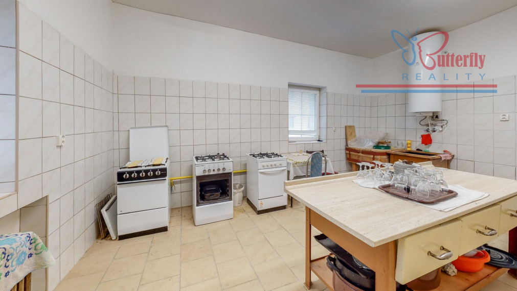 PRENÁJOM reštauráciia v Handlovej.