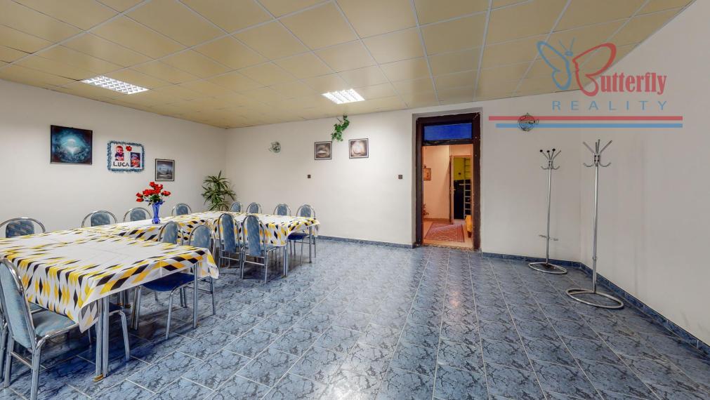 PRENÁJOM reštauráciia v Handlovej.