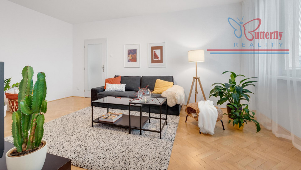 P R E N Á J O M  2 izb byt v srdci Ružinova na Štrkovci