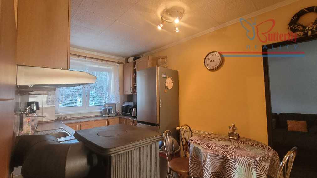 PREDAJ 3 izbový byt, 76,5 m2, Handlová, 29.augusta.