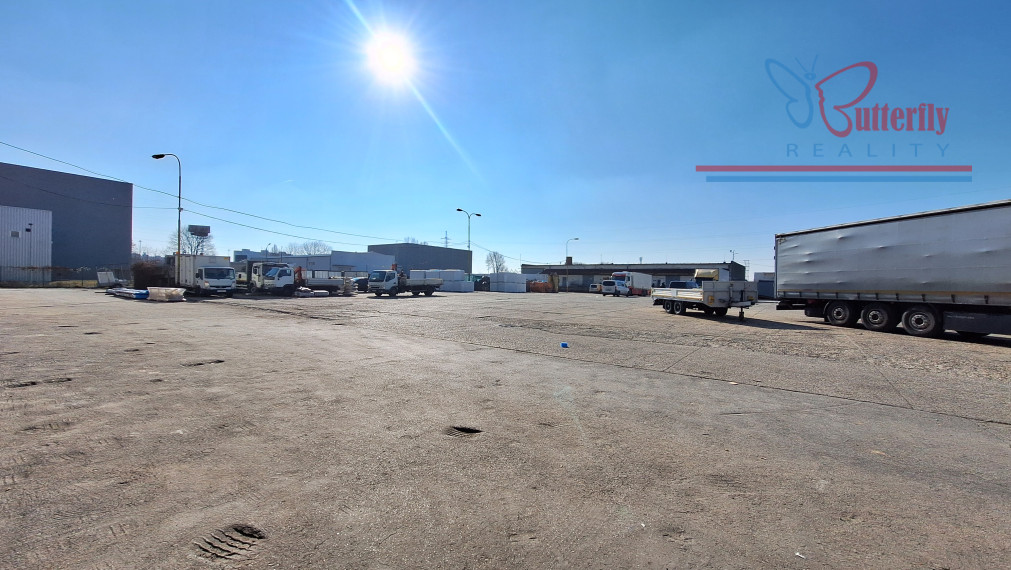 NA PRENÁJOM: sklady, kancelárie, spevnené plochy – Kopčianska ul.