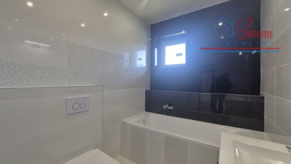 Predaj 4 izbový dom BUNGALOV v obci Dvory nad Žitavou