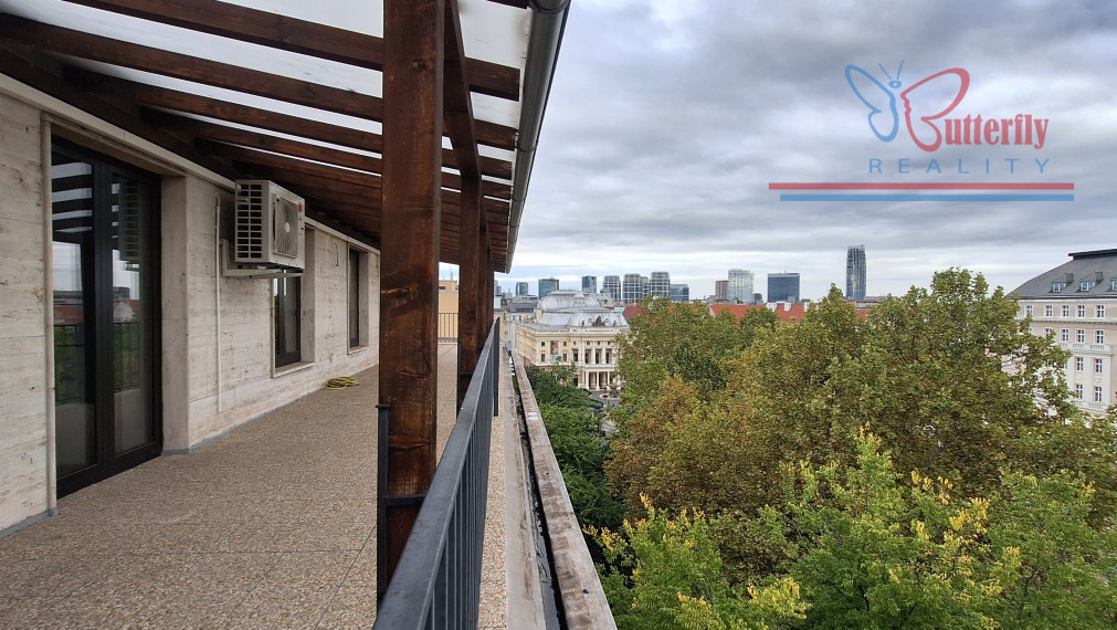 NA PRENÁJOM: kancelárske priestory 131 m2 v centre mesta, Hviezdoslavovo nám.