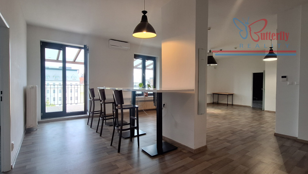 NA PRENÁJOM: kancelárske priestory 131 m2 v centre mesta, Hviezdoslavovo nám.