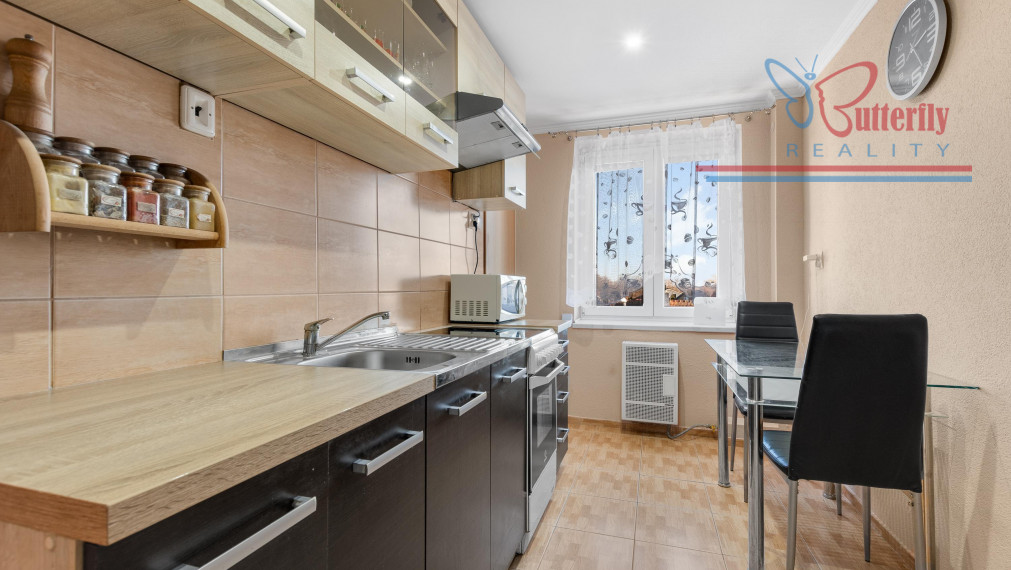 NA PREDAJ: 3 izb. byt so záhradkou, po rekonštrukcii, Lehnice