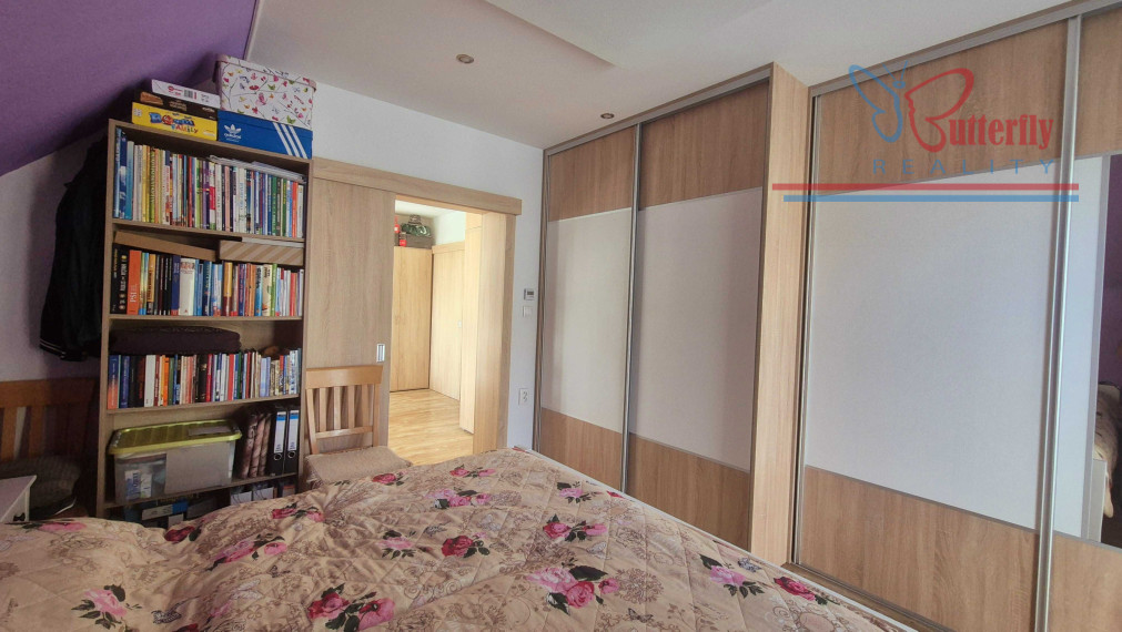 Predaj 3 izbový byt v Novákoch