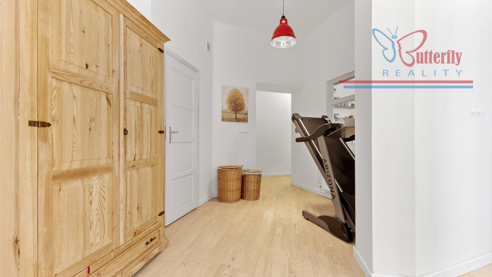 P R E D A J  29 augusta v tichom vnútrobloku