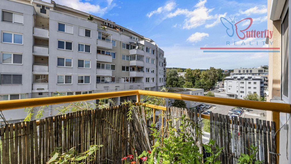 REZERVOVANÝ: 3 izb. byt s garážou, Špieszova ul., Karlova Ves