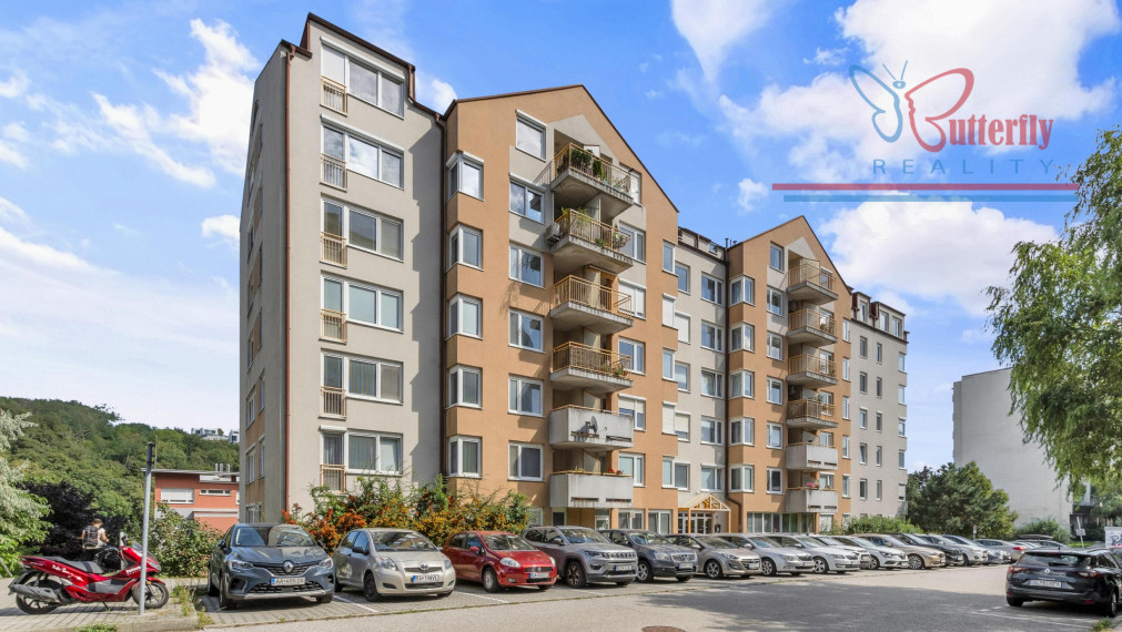 REZERVOVANÝ: 3 izb. byt s garážou, Špieszova ul., Karlova Ves