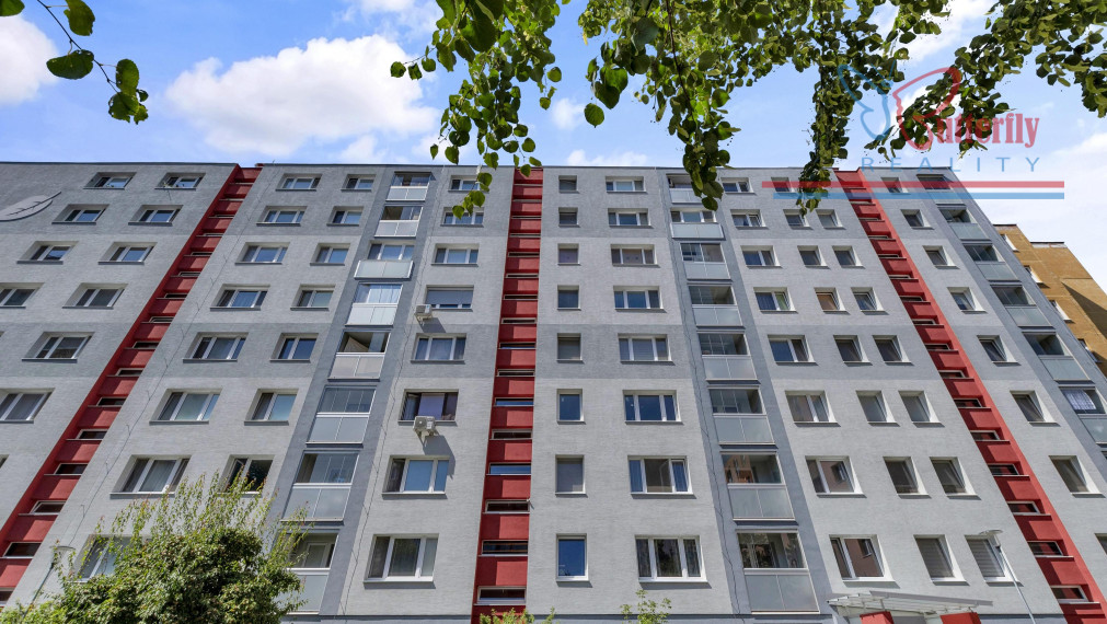 REZERVOVANÝ 2-izb. byt, I. Bukovčana, 52m2, balkón, BA-DNV