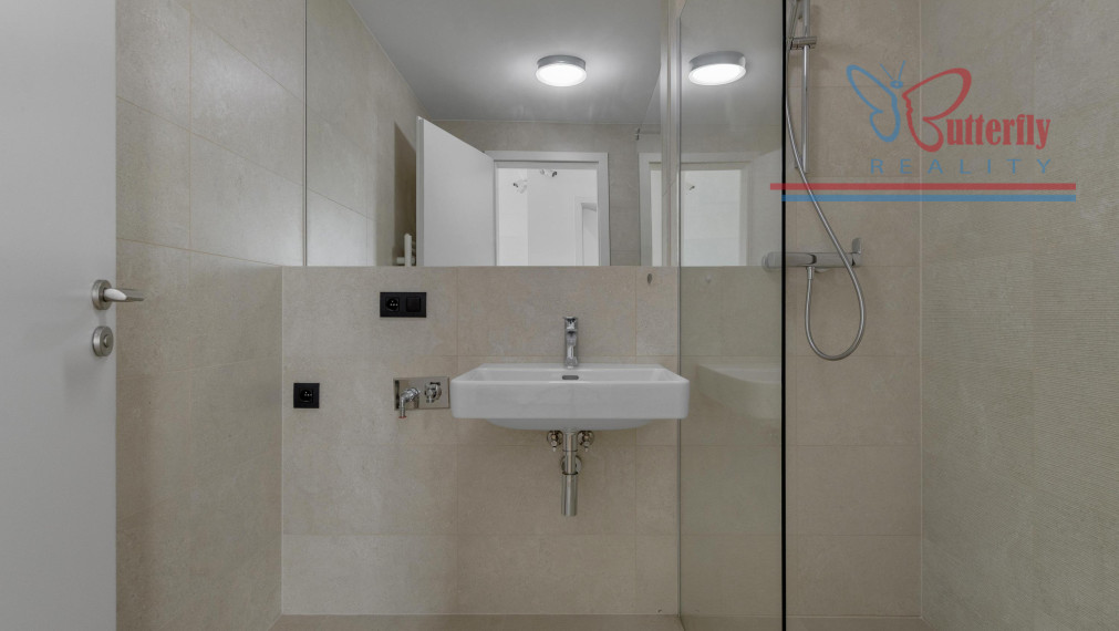 P R E D A J 2-izbový byt: Objavte bývanie, ktoré má štýl v projekte NiDO I, Tomášíkova, Bratislava – Nové Mesto