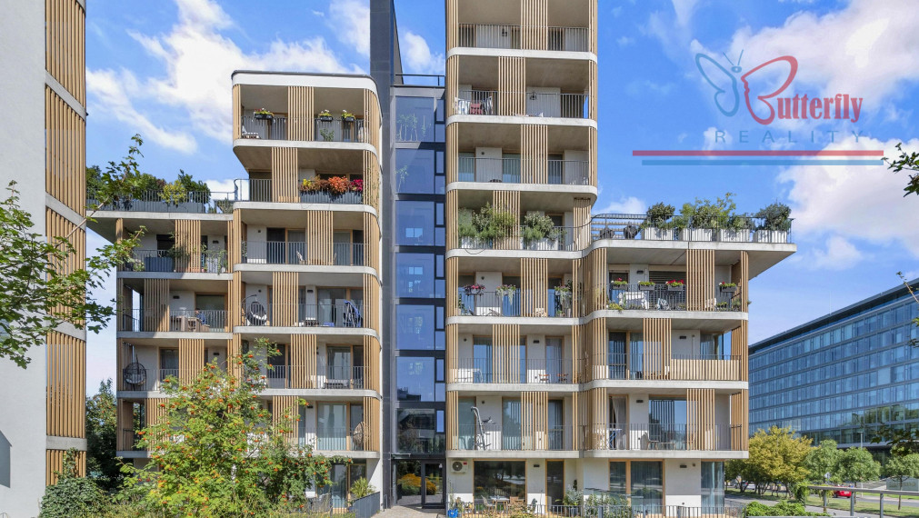 P R E D A J 2-izbový byt: Objavte bývanie, ktoré má štýl v projekte NiDO I, Tomášíkova, Bratislava – Nové Mesto