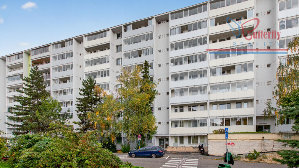 REZERVOVANÉ - 4-izbový byt na Púpavovej ulici, Bratislava - Karlova Ves