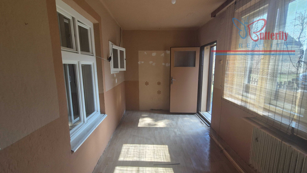 Predaj 2 izbový dom Valaská Belá pozemok 605 m2