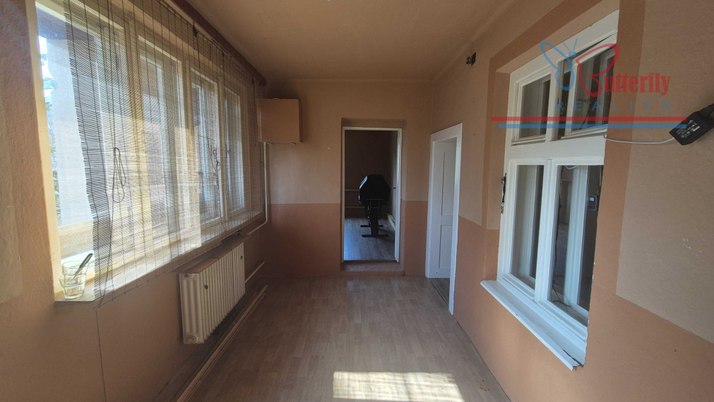 Predaj 2 izbový dom Valaská Belá pozemok 605 m2