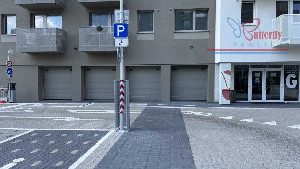 Na predaj samostatná uzatvárateľná garáž – Ovocné sady, Ružinov (Trnávka)