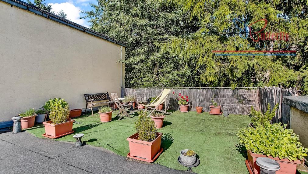 2 izb byt s parkovaním v malej bytovke