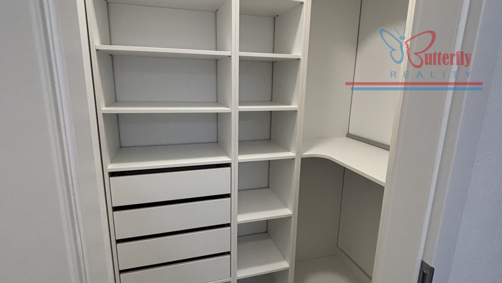 Strešný 3-izbový byt s veľkou terasou na prenájom – Ivanka pri Dunaji, Bernolákovská