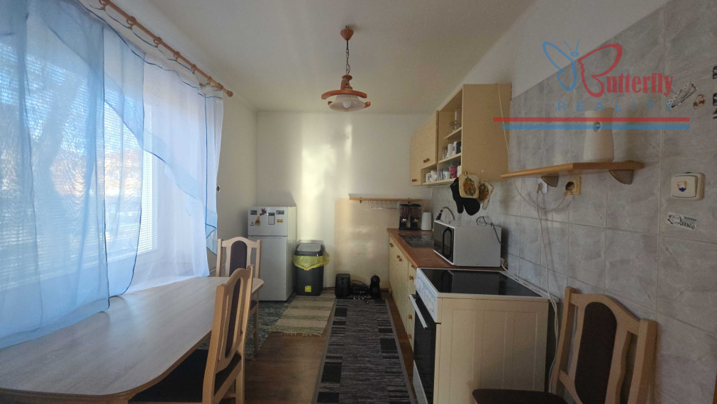 Predaj 2 izbový byt 68 m2 Handlová 29 augusta