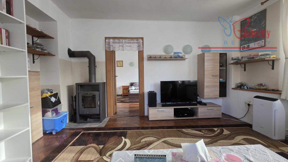 Predaj 2 izbový byt 68 m2 Handlová 29 augusta