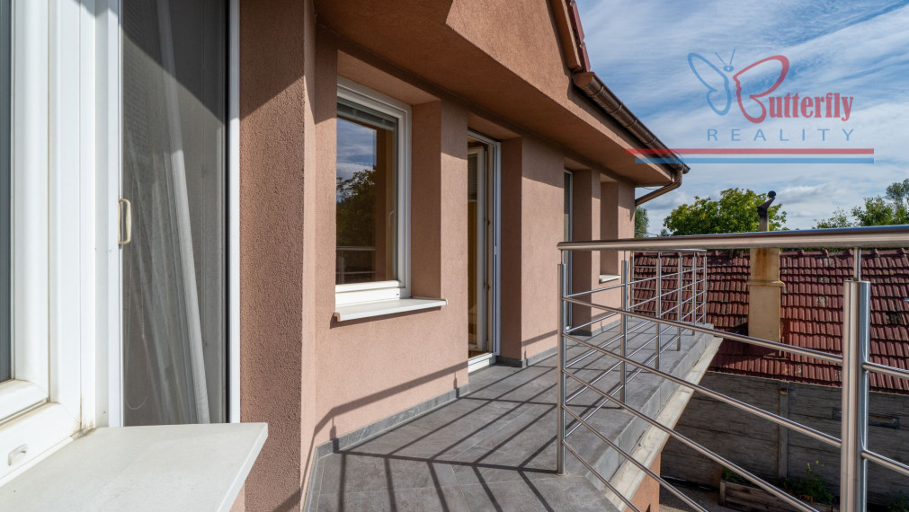 PREDAJ 5-izb. rodinný dom s kanceláriou, záhradou a garážou