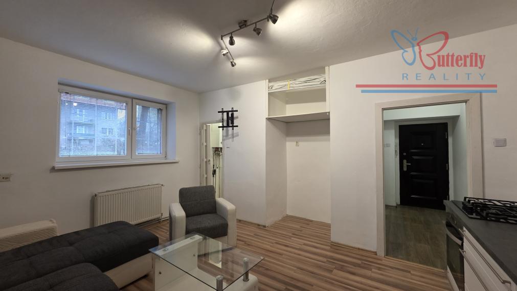 Predaj 2-izbový byt 55 m2 s vlastným kúrením v Novákoch