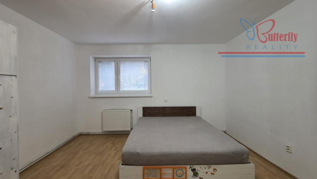 Predaj 2-izbový byt 55 m2 s vlastným kúrením v Novákoch