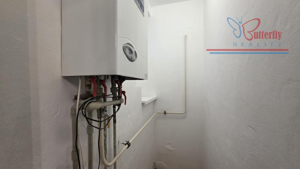 Predaj 2-izbový byt 55 m2 s vlastným kúrením v Novákoch