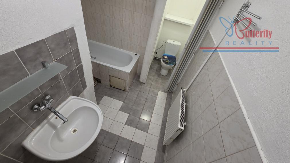 Predaj 2-izbový byt 55 m2 s vlastným kúrením v Novákoch