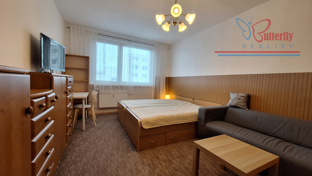 NA PRENÁJOM: 1 izb. zariadený byt, Medveďovej, Petržalka