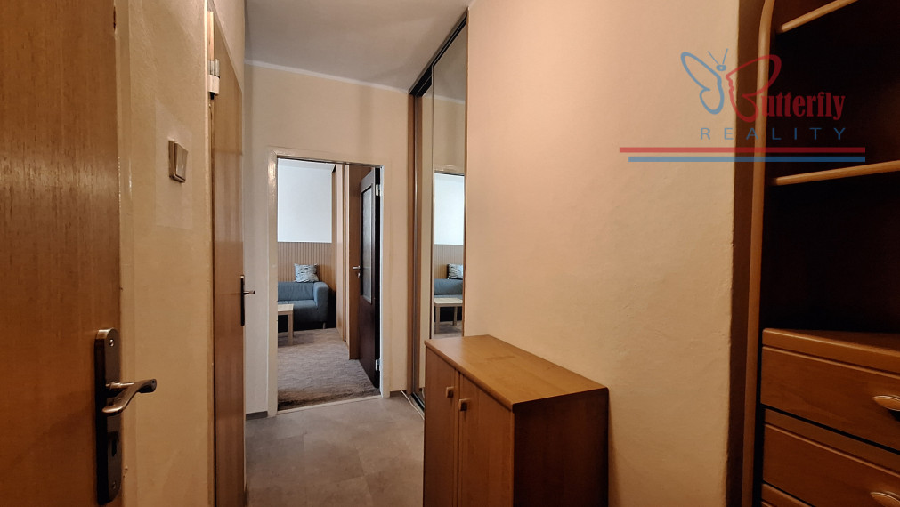 NA PRENÁJOM: 1 izb. zariadený byt, Medveďovej, Petržalka