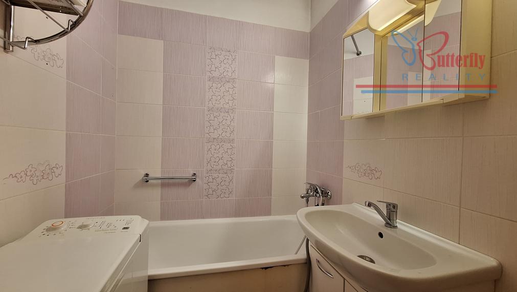 NA PRENÁJOM: 1 izb. zariadený byt, Medveďovej, Petržalka