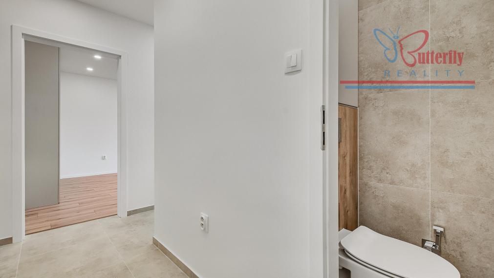 Veľkorysý 2i byt (60 m²) v Ružinove – Čerstvá rekonštrukcia & Klíma