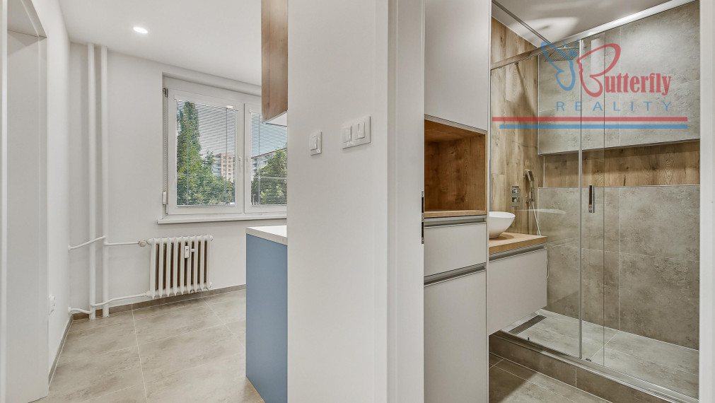 Veľkorysý 2i byt (60 m²) v Ružinove – Čerstvá rekonštrukcia & Klíma