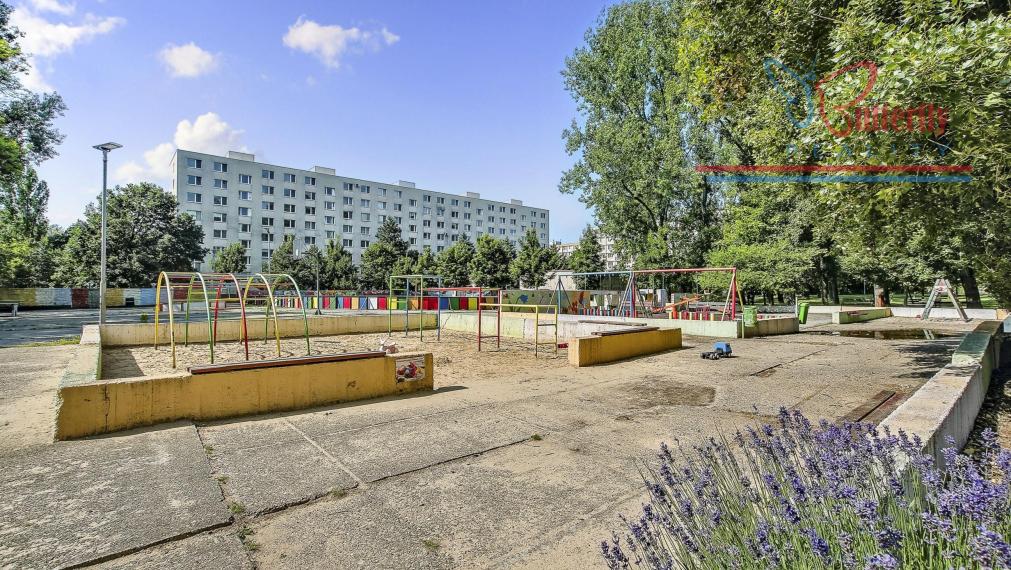 Veľkorysý 2i byt (60 m²) v Ružinove – Čerstvá rekonštrukcia & Klíma