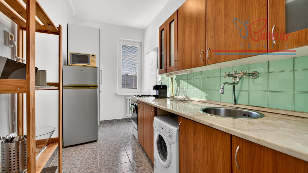 P R E N Á J O M  1,5-izb byt orientovaný do parku