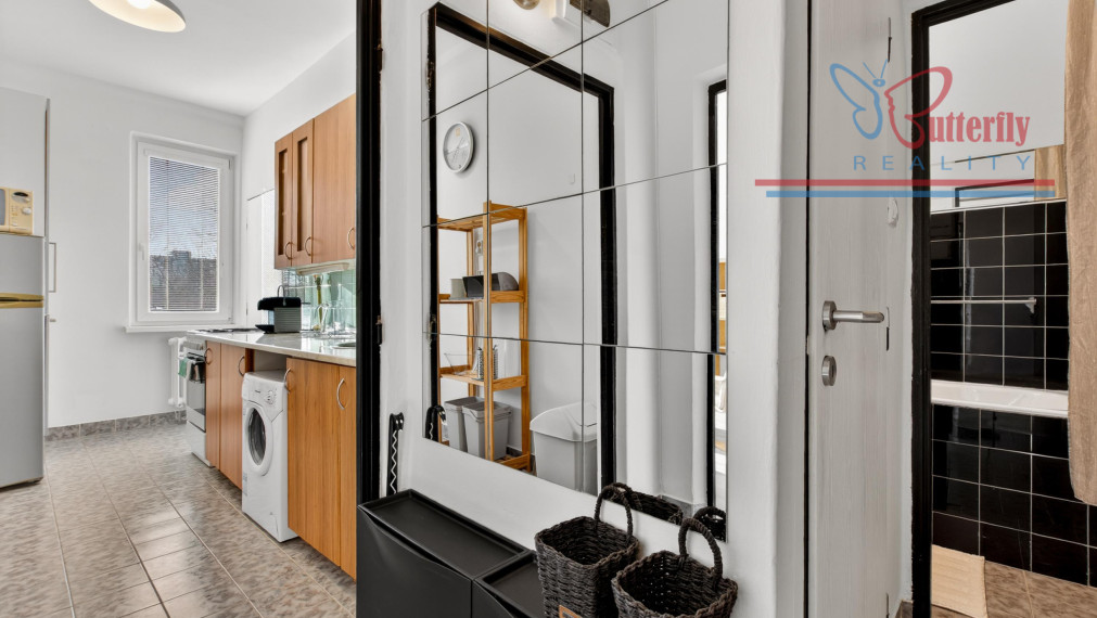 P R E N Á J O M  1,5-izb byt orientovaný do parku