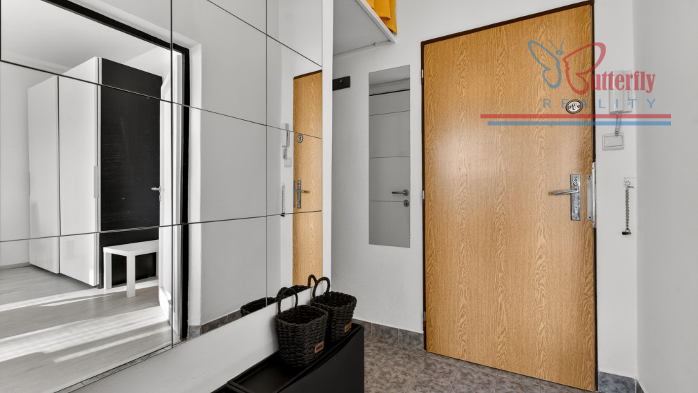 P R E N Á J O M  1,5-izb byt orientovaný do parku