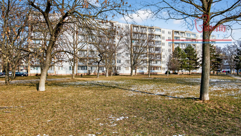 P R E N Á J O M  1,5-izb byt orientovaný do parku