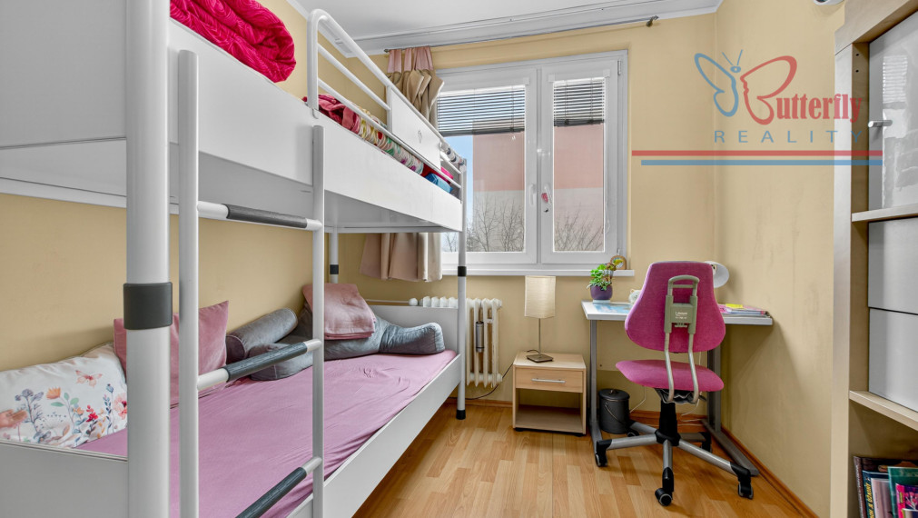 PREDAJ - 4-izbový byt na Nejedlého ulici, Bratislava – Dúbravka