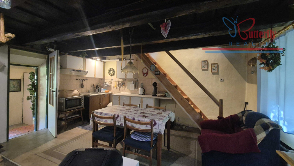 Predaj dva rodinné domy v obci Valaská Belá