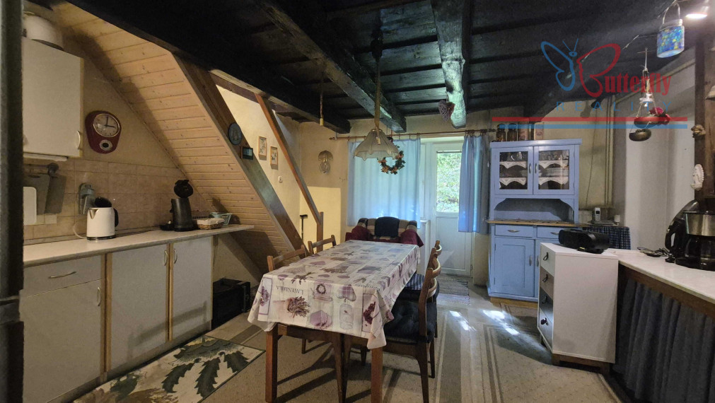 Predaj dva rodinné domy v obci Valaská Belá