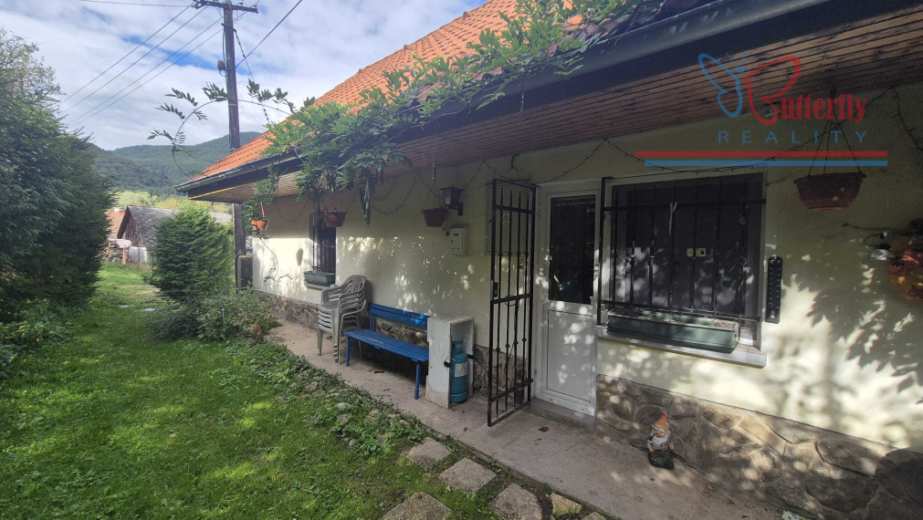 Predaj dva rodinné domy v obci Valaská Belá