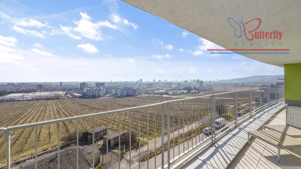 4-izb mezonet s krbom a výhľadom v tichej lokalite