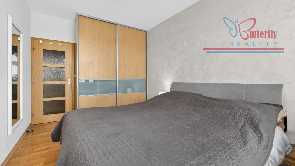 NA PREDAJ: 3-izbový byt s loggiou a klimatizáciou – Pezinok, L. Novomeského