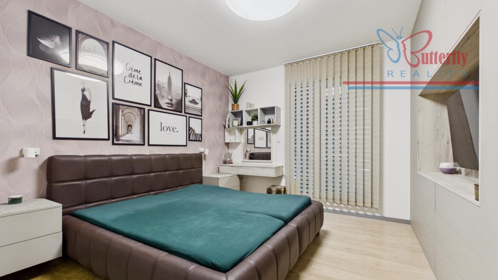 P R E D A J RODINNÝ DOM  V MALINOVE NA CINTORÍNSKEJ ULICI